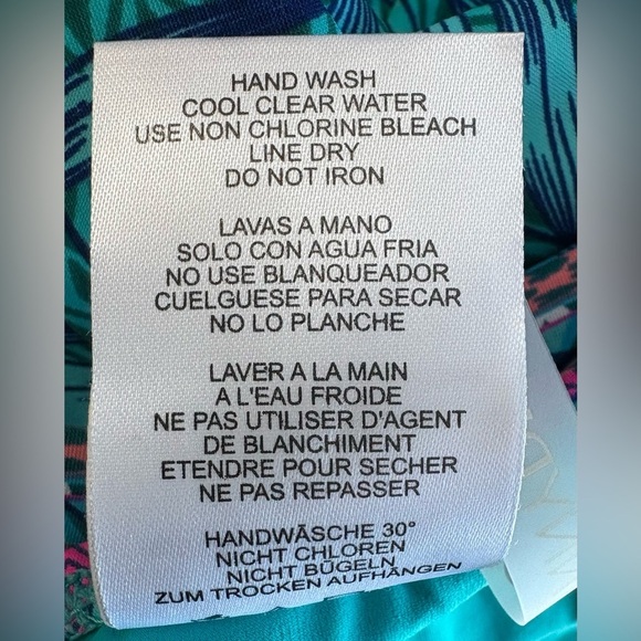 NEW w/Tags Skinnydippers by Miraclesuit Malibu Surplice Wrap One-Piece Swimsuit - Picture 8 of 9